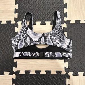 Zapple buckle bikini top in size medium snake skin pattern